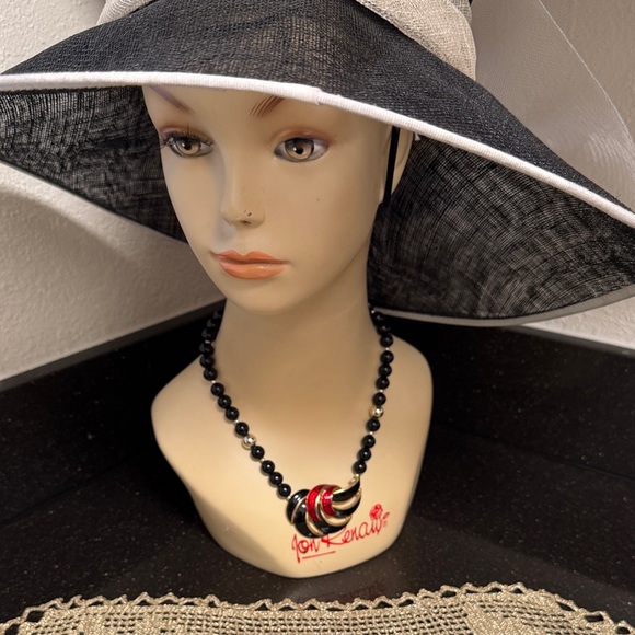 Givenchy  80’ -s vintage necklace - Picture 1 of 11